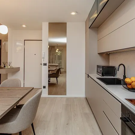 Stunning Bella On Znjan Beach, Private Parking ספליט